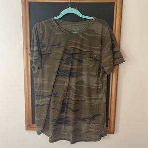 Zoe + Liv XXL Camo Tee